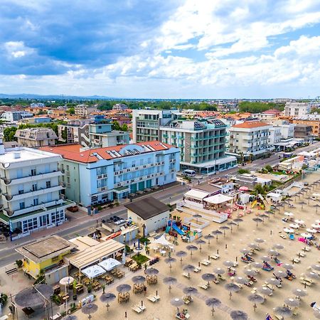 Hotel Alba D'Oro Bellaria-Igea Marina Esterno foto
